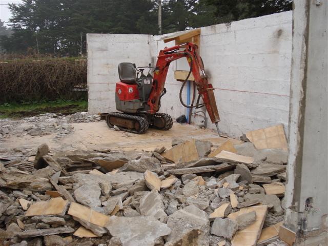 Démolition Saint-Dizier-les-Domaines