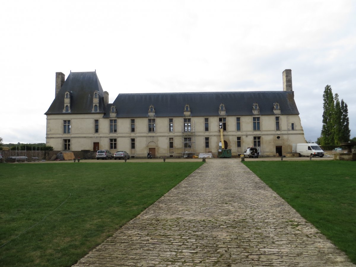 Réhabillitation de maison ancienne à Saint-Dizier-Leyrenne