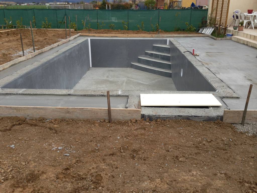 Création piscine béton Guéret